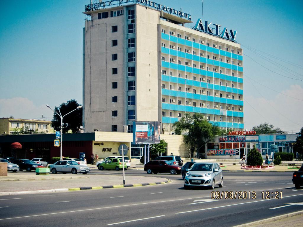 Aktau Hotel Ngoại thất bức ảnh