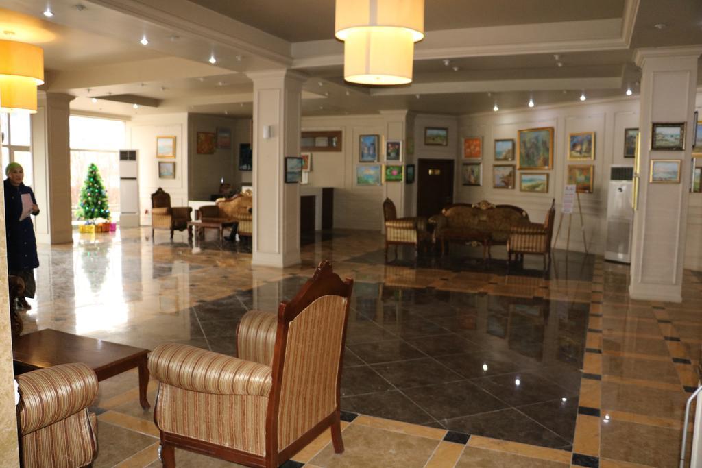 Aktau Hotel Ngoại thất bức ảnh