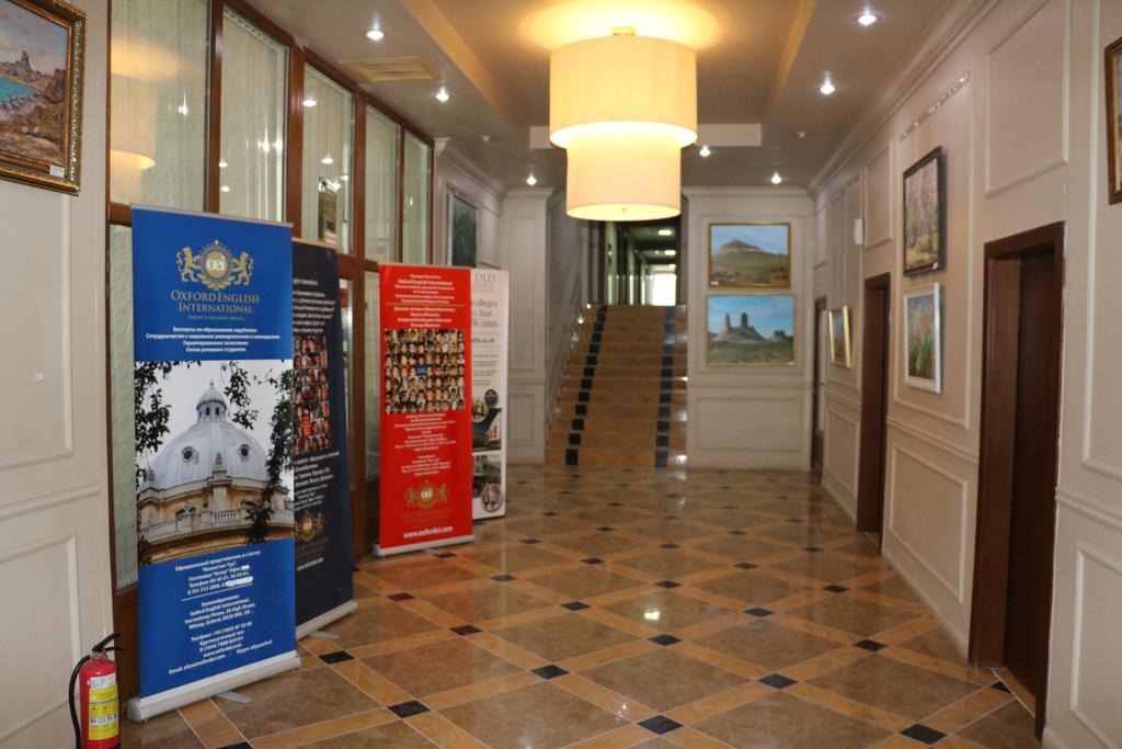 Aktau Hotel Ngoại thất bức ảnh