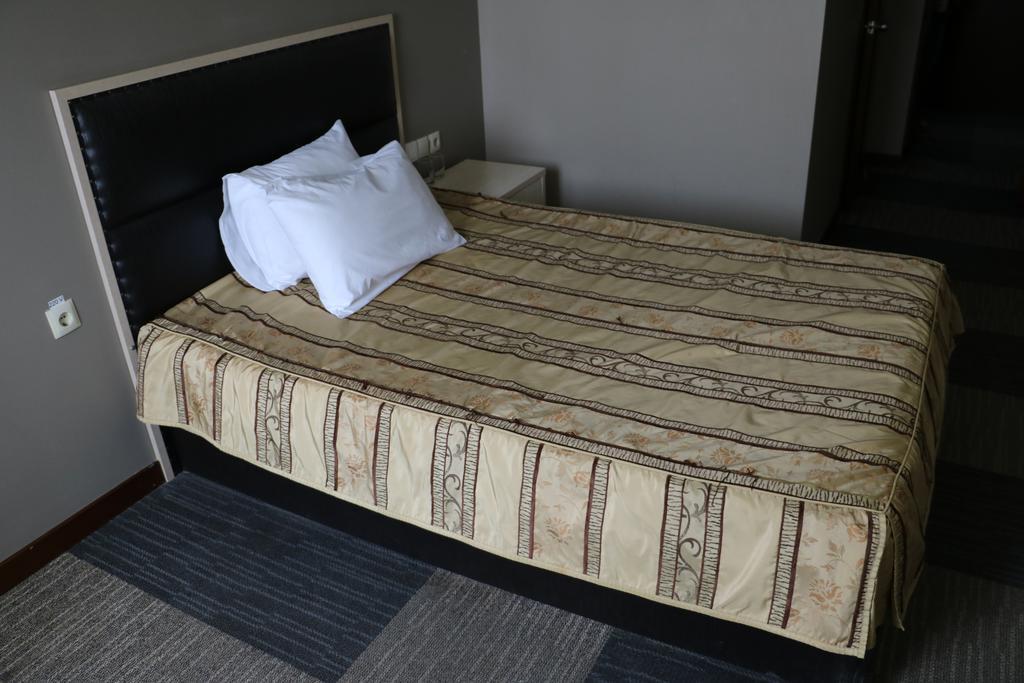 Aktau Hotel Ngoại thất bức ảnh