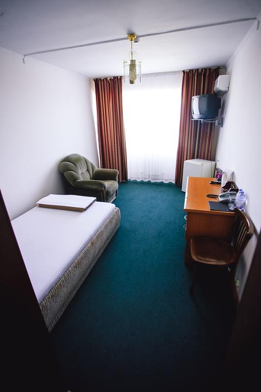 Aktau Hotel Ngoại thất bức ảnh