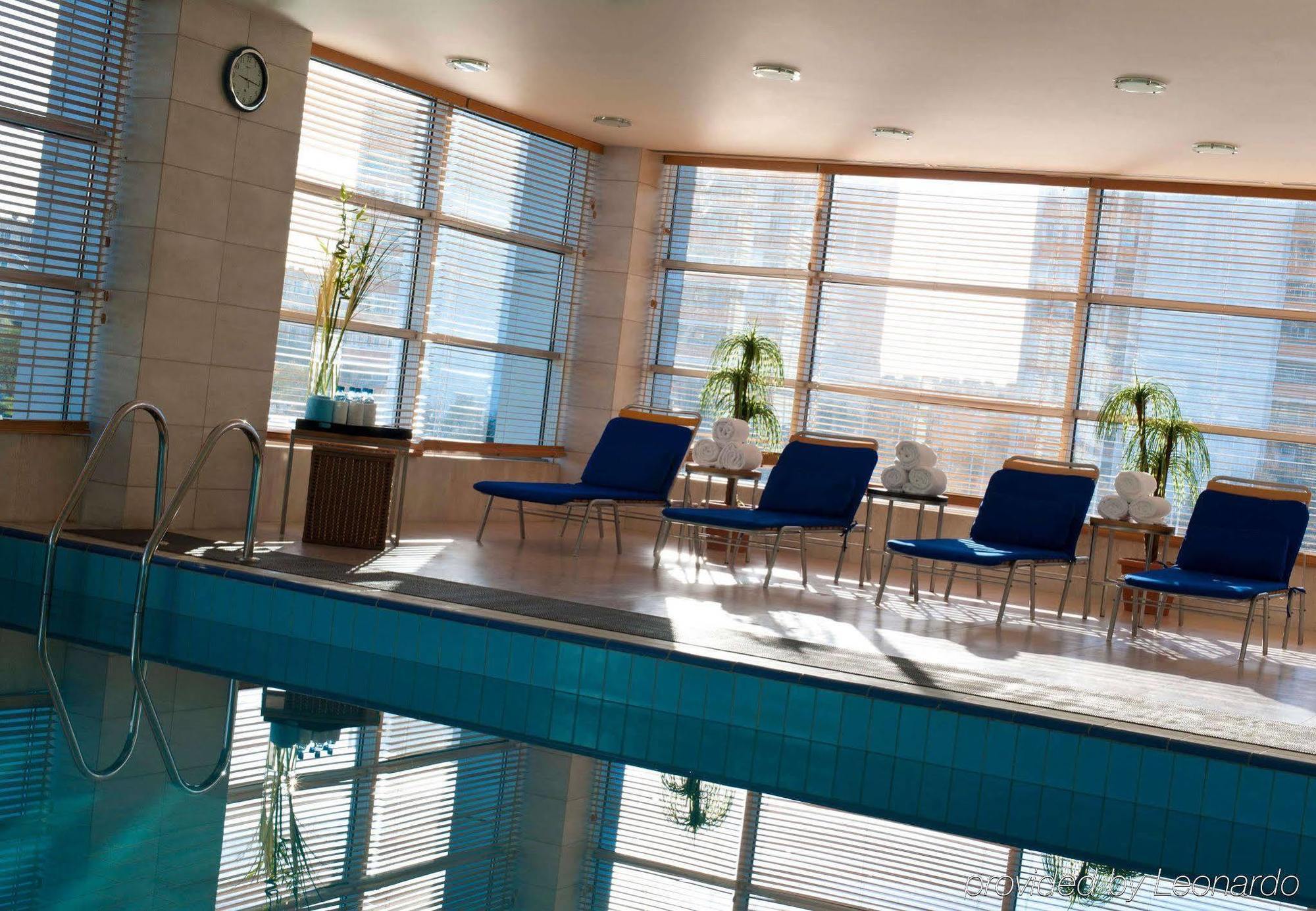 Aktau Hotel Ngoại thất bức ảnh